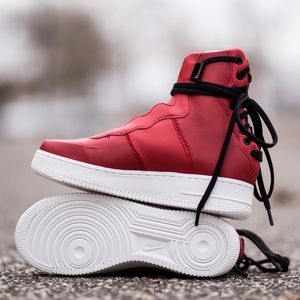 Nike - Women's Air Force I Rebel XX , size 7